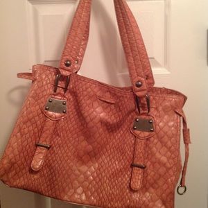 Jessica Simpson satchel